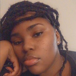 Meet your Posher, Lishawn